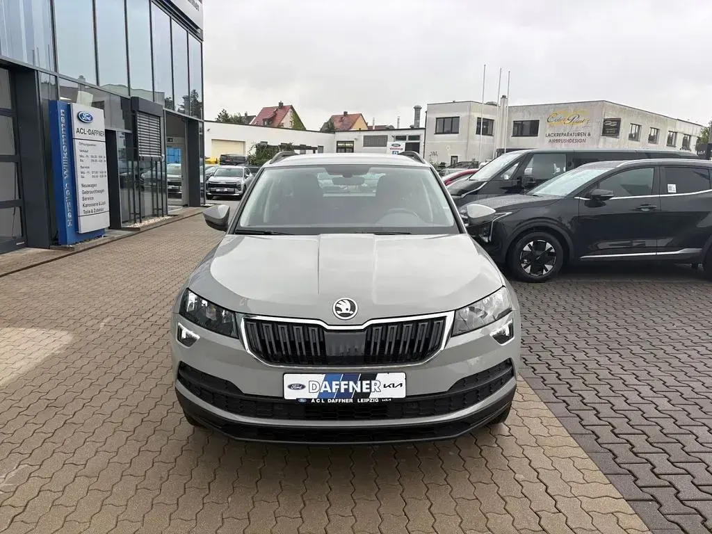 Gebraucht Skoda Karoq Style 116 PS (85 kW) 2019 Grau SUV