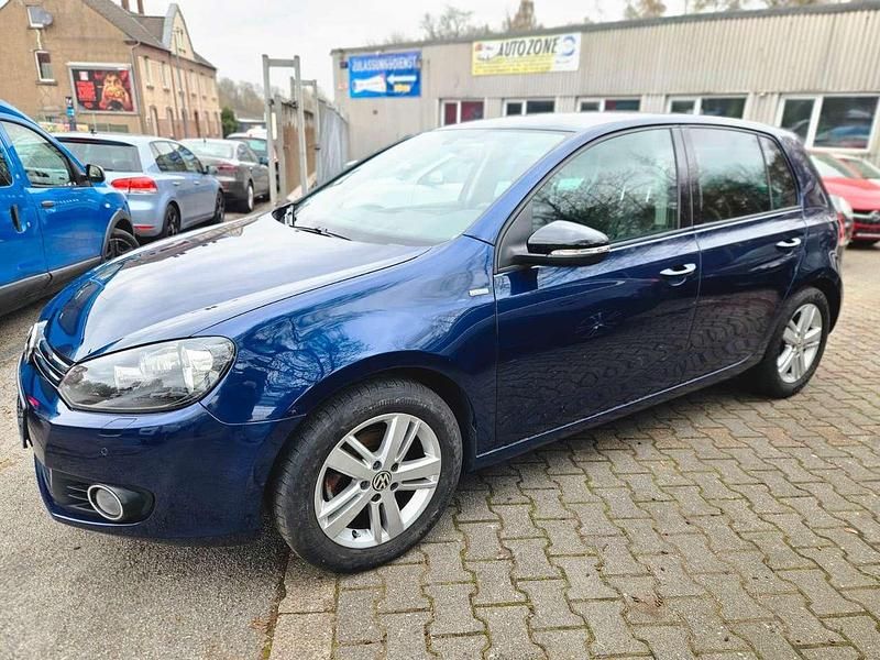 Gebraucht VW Golf VII Match 86 PS (63 kW) 2012 Blau Limousine