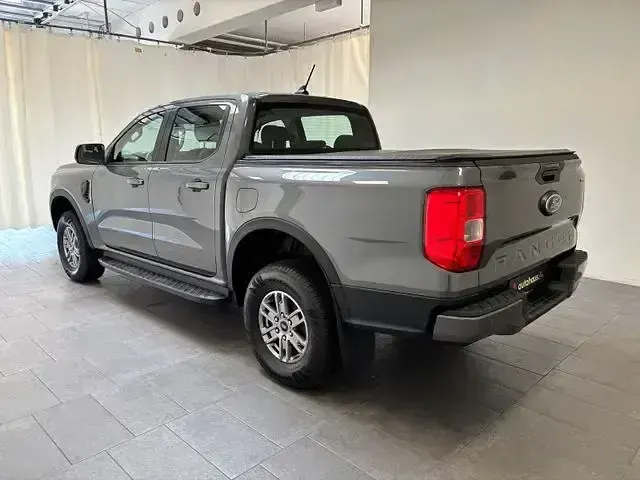 Gebraucht Ford Ranger XLT 170 PS (125 kW) 2024 Grau Pickup