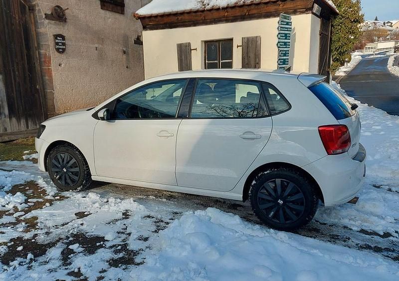 Gebraucht VW Polo Comfortline 90 PS (66 kW) 2011 Weiß Kleinwagen