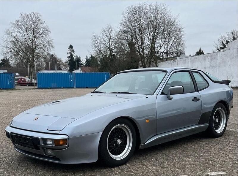 Grau Gebraucht 1983 Porsche 944 Coupé | 18.900 € - Bild 1/4