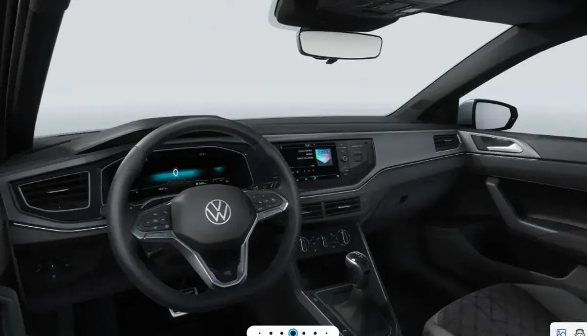 Neu VW Polo R-line 116 PS (85 kW) 2025 Reflexsilber Kleinwagen