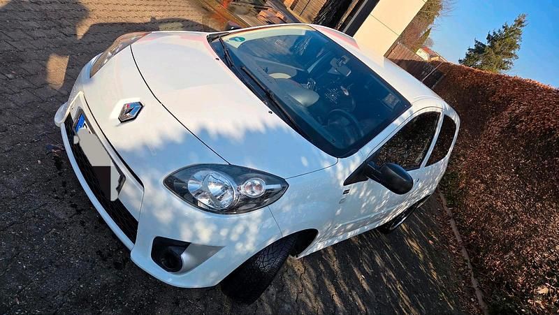 Gebraucht Renault Twingo 75 PS (55 kW) 2011 Weiß Kleinwagen