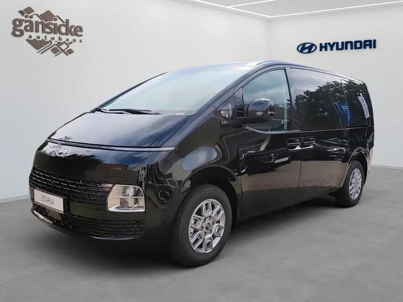 Abyss black Neu 2025 Hyundai Staria Trend Van | 49.990 € (Fairer Preis) - Bild 1/1