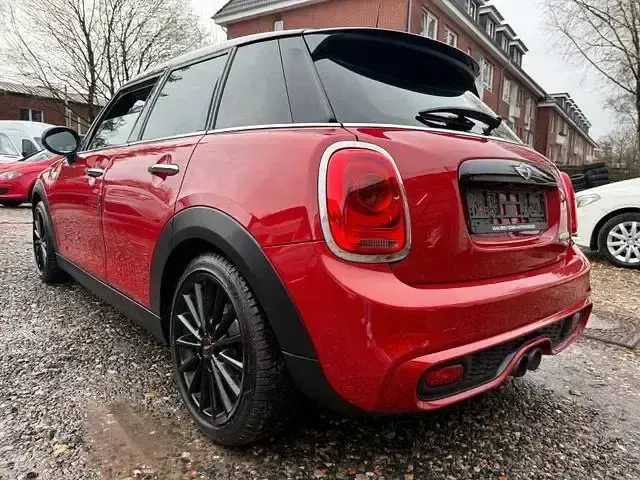 Używany Mini Cooper S 192 KM (141 kW) 2017 Czerwony Hatchback