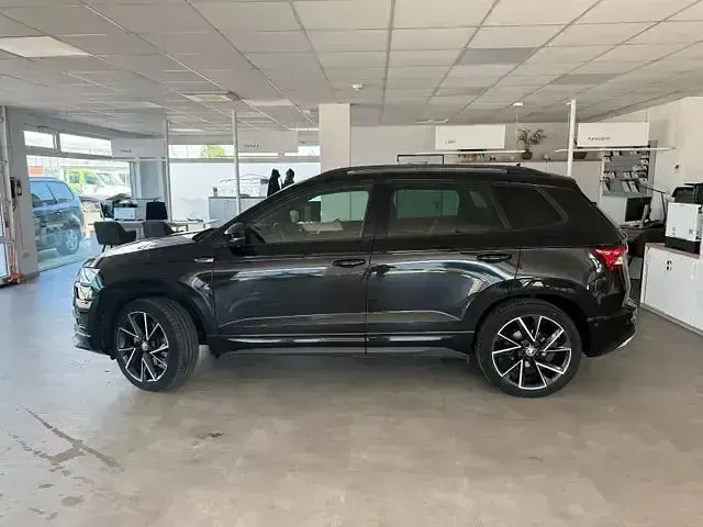 Gebraucht Skoda Karoq SportLine 190 PS (139 kW) 2019 Schwarz SUV