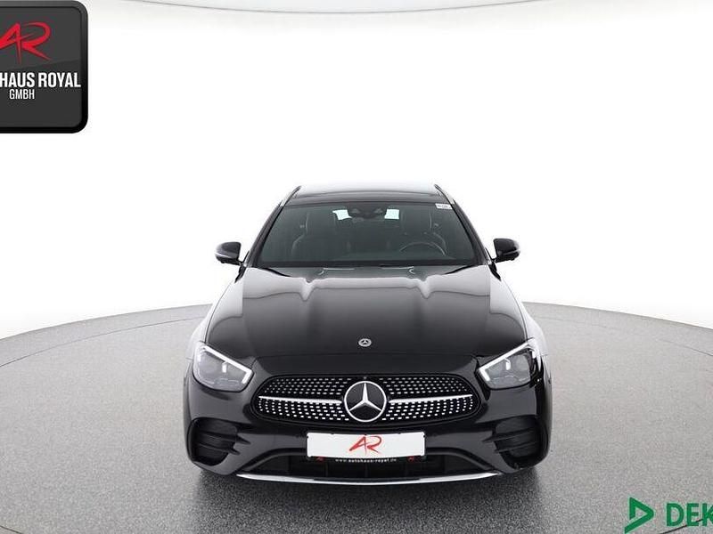 Gebraucht Mercedes E400 AMG 330 PS (242 kW) 2021 Schwarz Limousine