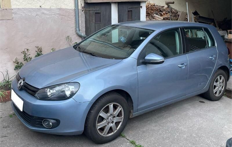 Blau Gebraucht 2010 VW Golf VI Kleinwagen | 2.950 € (Superpreis) - Bild 1/4
