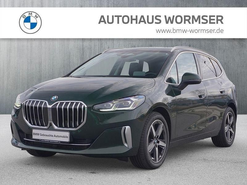 Gebraucht BMW 220 Active Tourer Sport Line 156 PS (114 kW) 2021 Sanremo green Van / Kleinbus