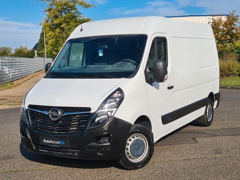 Weiß Gebraucht 2021 Opel Movano Van | 18.499 € (Guter Preis) - Bild 1/4