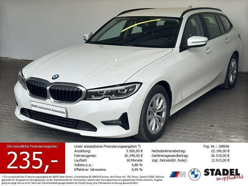 Weiß Gebraucht 2022 BMW 318 Advantage Kombi | 24.888 € (Guter Preis) - Bild 1/4