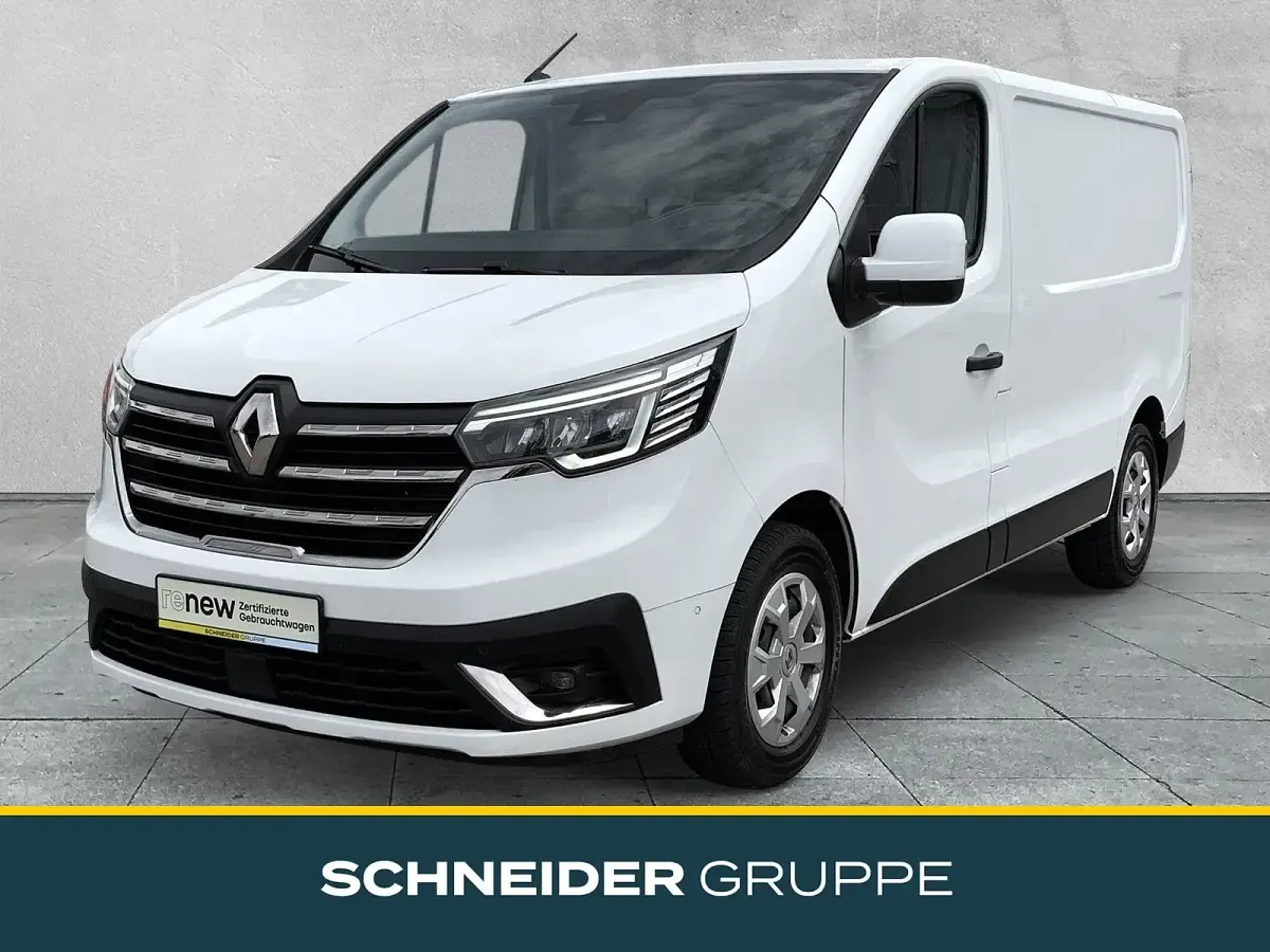 Gebraucht Renault Trafic Komfort 150 PS (110 kW) 2022 Van / Kleinbus