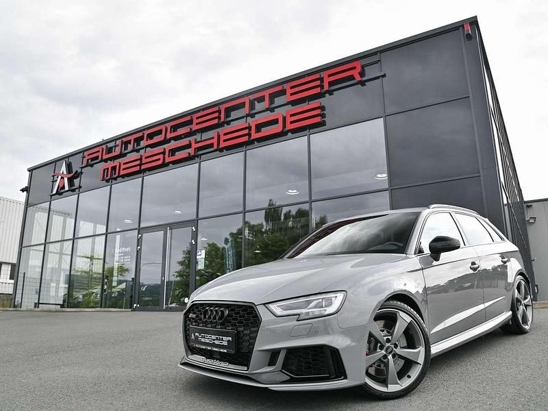 Grau Gebraucht 2020 Audi RS3 Sport Limousine | 47.790 € (Teuer) - Bild 1/3