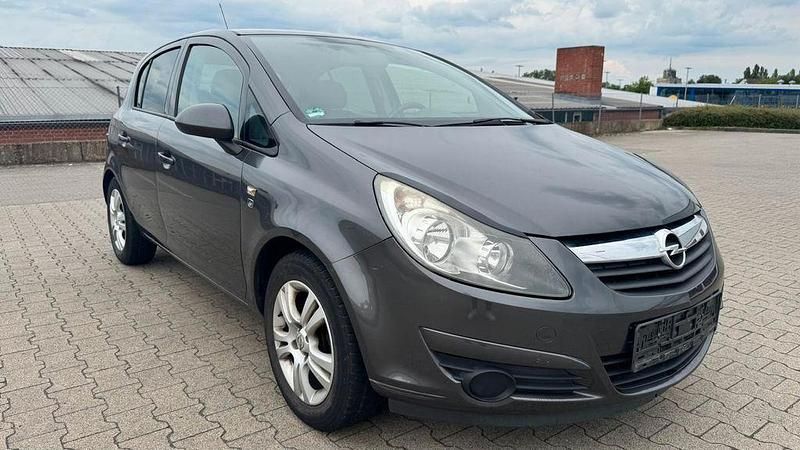 Grau Gebraucht 2010 Opel Corsa Limousine | 1.900 € (Fairer Preis) - Bild 1/4