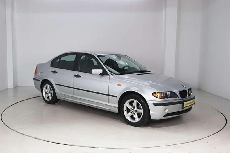 Gebraucht BMW 318 143 PS (105 kW) 2002 Silber Limousine