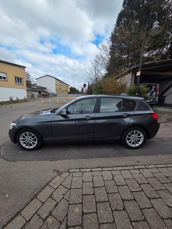 Gebraucht BMW 116 136 PS (100 kW) 2012 Grau Kleinwagen