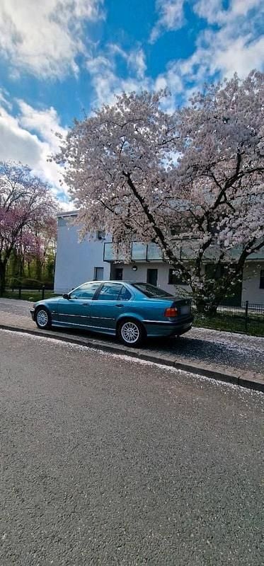 Second-hand BMW 320 150 CP (110 kW) 1996 Berlinǎ