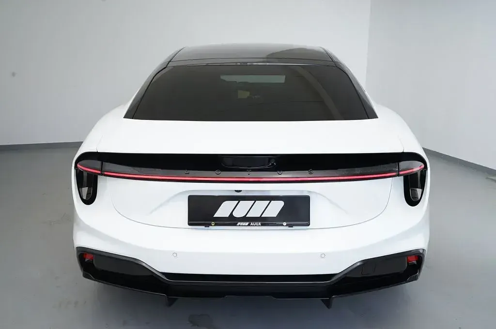Neu Lotus Emeya 450 kW (612 PS) 2026 Weiß Kleinwagen