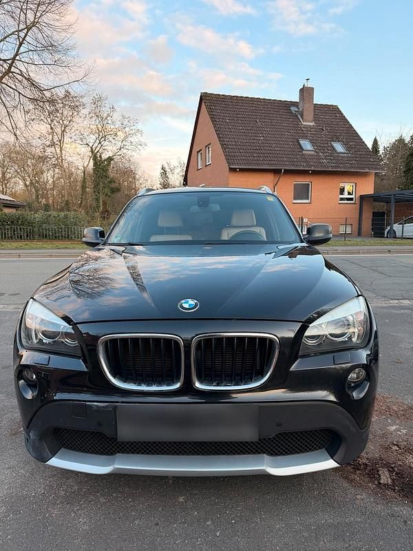 Gebraucht BMW X1 177 PS (130 kW) 2010 Schwarz SUV