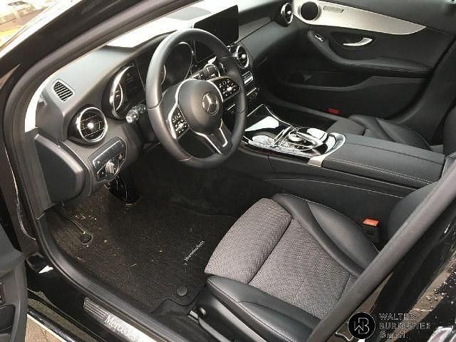 Gebraucht Mercedes C180 156 PS (114 kW) 2021 Schwarz Kombi