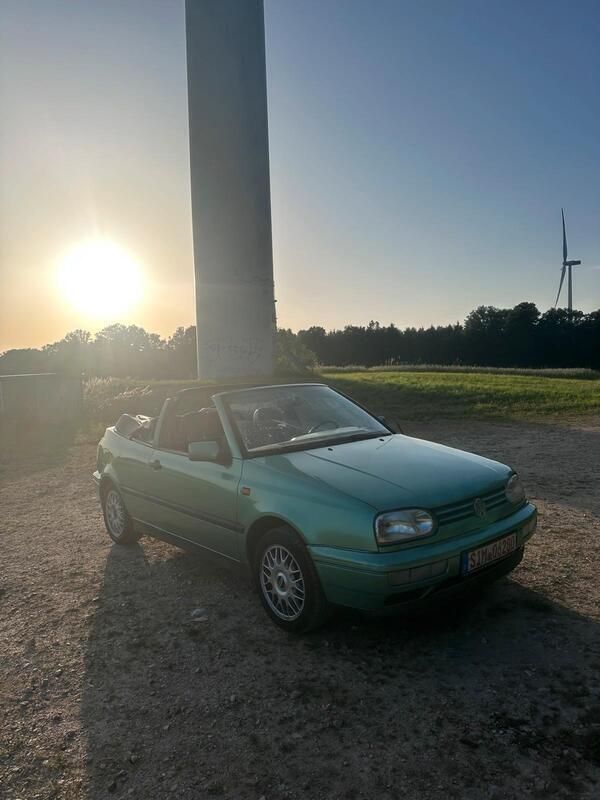 Grün Gebraucht 1999 VW Golf Cabriolet Cabrio | 900 € - Bild 1/4