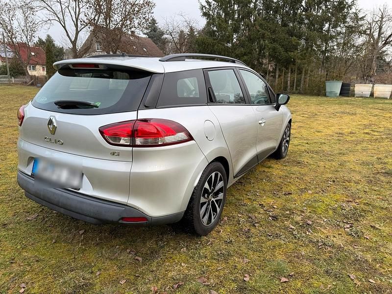 Gebraucht Renault Clio GrandTour 75 PS (55 kW) 2014 Silber Kombi