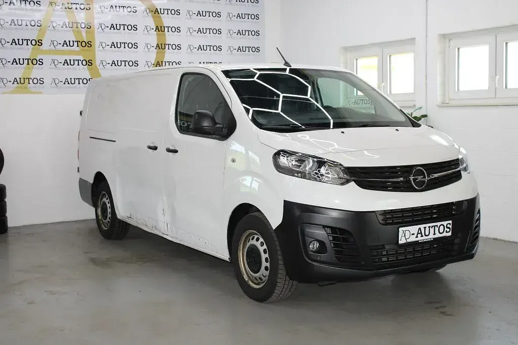 Gebraucht Opel Vivaro-e Combi 122 PS (89 kW) 2021 White jade Van / Kleinbus