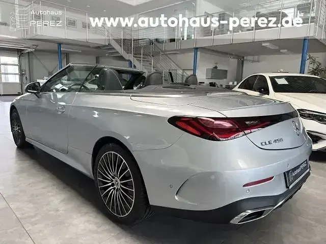 Gebraucht Mercedes CLE450 Premium 381 PS (280 kW) 2024 Silber Cabrio