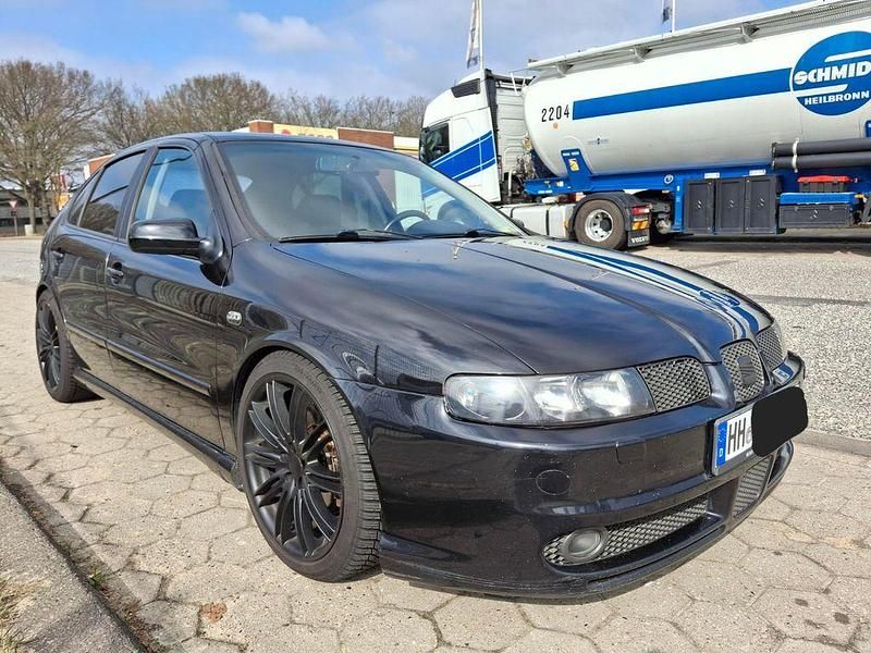 Gebraucht Seat Leon 204 PS (150 kW) 2002 Schwarz Kleinwagen
