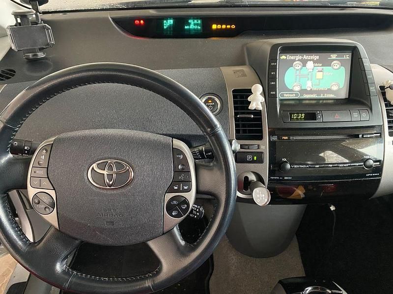 Gebraucht Toyota Prius Sol 111 PS (81 kW) 2006 Grau Kleinwagen