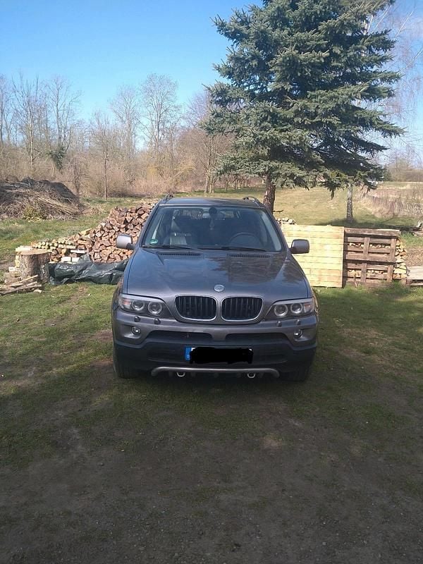 Grau Gebraucht 2006 BMW X5 SUV | 4.999 € (Guter Preis) - Bild 1/4