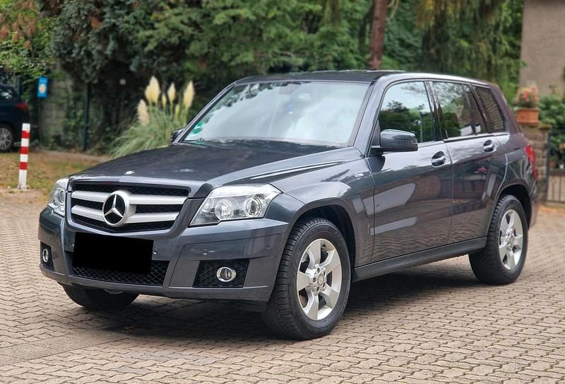 Grau Gebraucht 2010 Mercedes GLK220 SUV | 9.490 € (Superpreis) - Bild 1/4