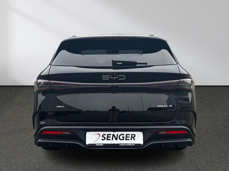 Nouă BYD Seal Boost 2026 Negru Berlinǎ