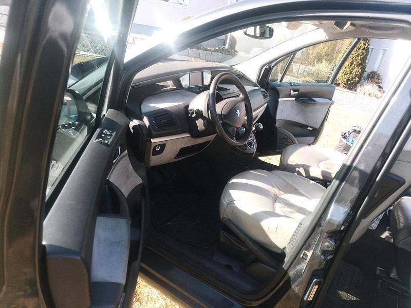 Gebraucht Peugeot 807 128 PS (94 kW) 2004 Schwarz Van / Kleinbus