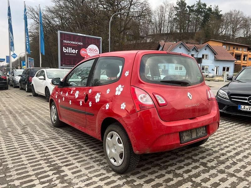 Gebraucht Renault Twingo Expression 75 PS (55 kW) 2013 Rot Kleinwagen