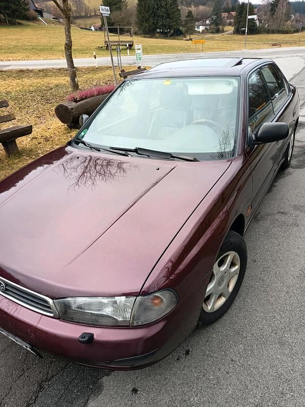 Gebraucht Subaru Legacy 124 PS (91 kW) 1994 Violet Limousine