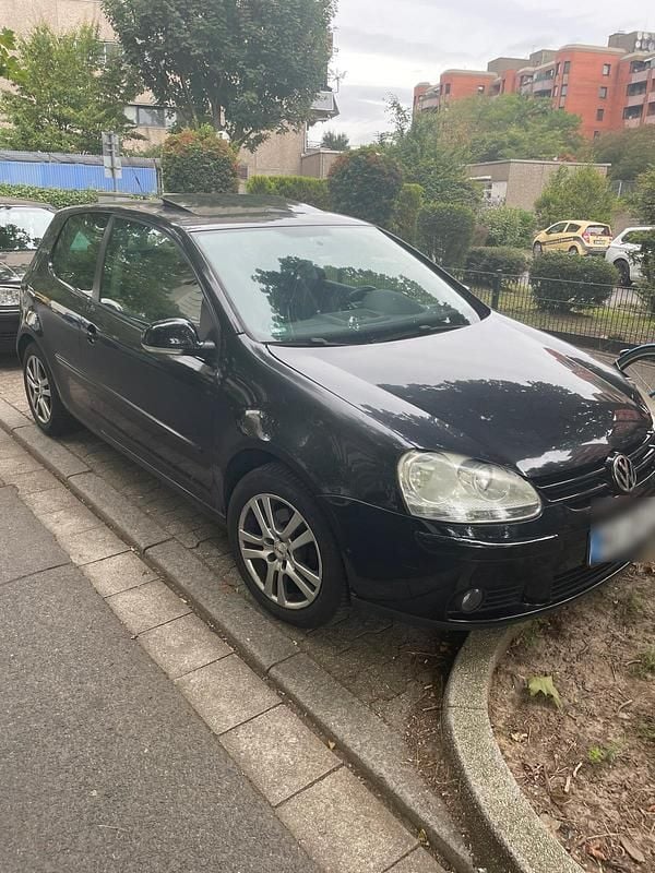 Schwarz Gebraucht 2007 VW Golf V Coupé | 2.000 € (Fairer Preis) - Bild 1/4