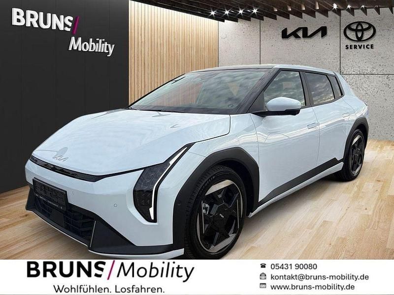 Weiß Gebraucht 2025 Kia EV4 4 Kleinwagen | 42.990 € - Bild 1/4