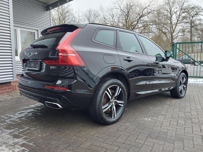 Gebraucht Volvo XC60 R-Design 235 PS (172 kW) 2021 Schwarz SUV