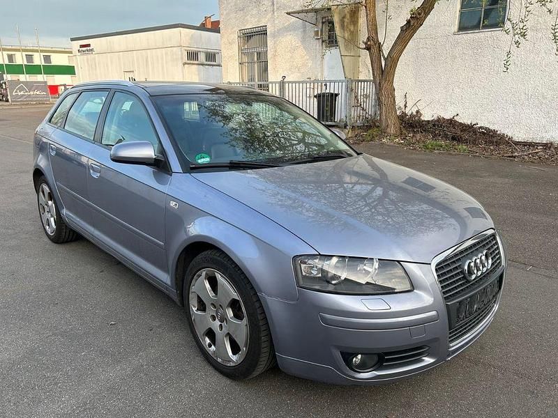 Gebraucht Audi A3 Sportback Ambition 150 PS (110 kW) 2005 Silber Kleinwagen