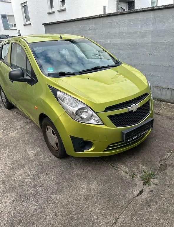 Grün Gebraucht 2010 Chevrolet Spark Kleinwagen | 1.600 € (Guter Preis) - Bild 1/4