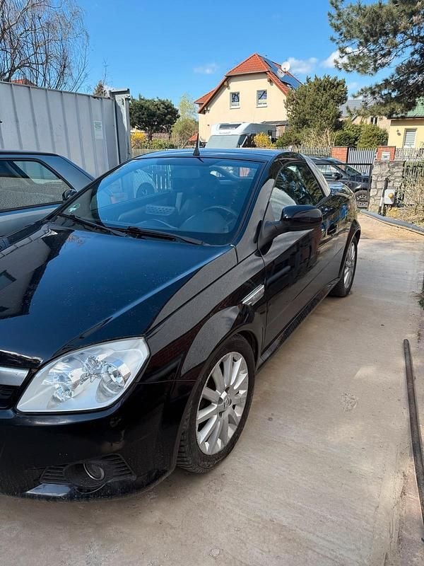 Gebraucht Opel Tigra 125 PS (91 kW) 2005 Schwarz Cabrio