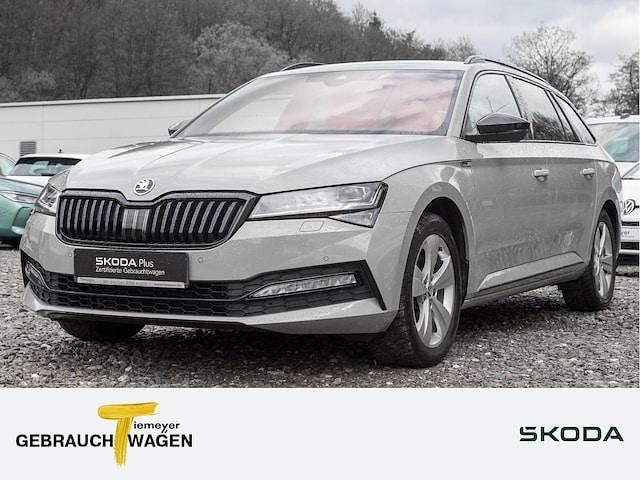 Grau Gebraucht 2024 Skoda Superb SportLine Kombi | 41.450 € - Bild 1/4