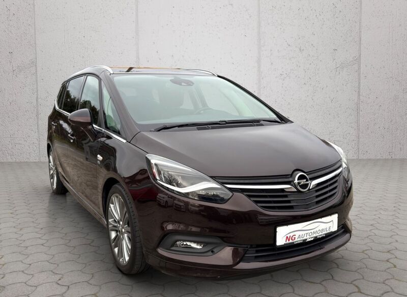 Braun Gebraucht 2017 Opel Zafira Tourer OPC Van / Kleinbus | 10.990 € (Fairer Preis) - Bild 1/4