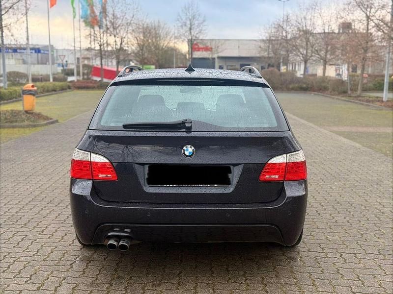 Gebraucht BMW 525 M Sport 218 PS (160 kW) 2008 Blau Kombi
