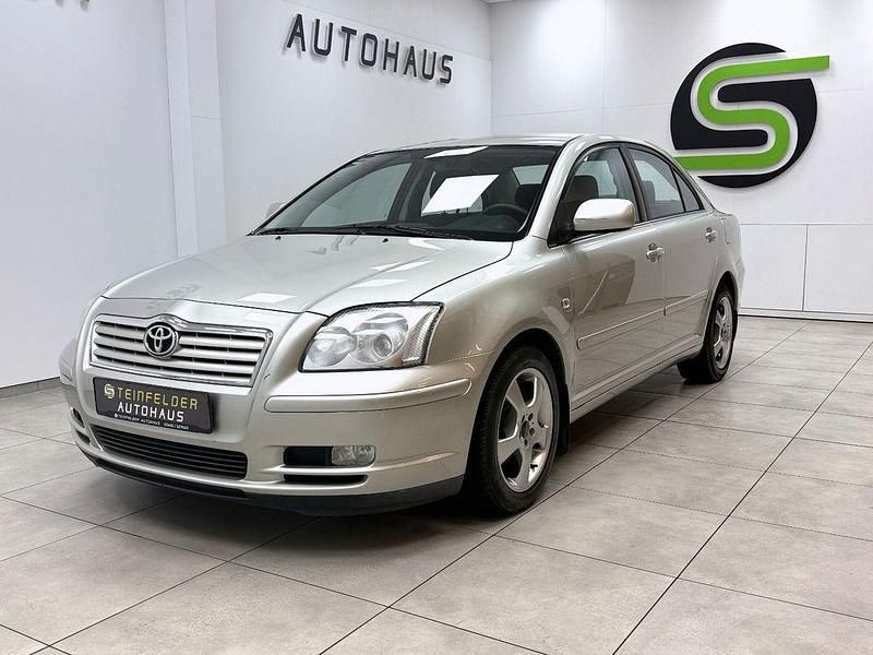 Gebraucht Toyota Avensis Executive 147 PS (108 kW) 2003 Silber Limousine