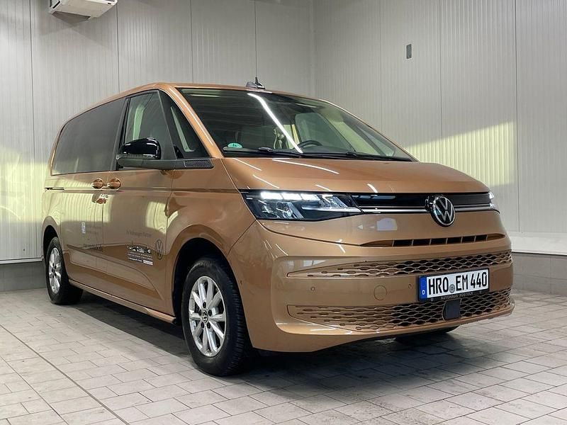 Gebraucht VW Multivan Life 150 PS (110 kW) 2024 Van