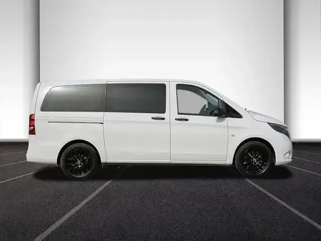Gebraucht Mercedes Vito 136 PS (100 kW) 2022 Arktikweiß Van