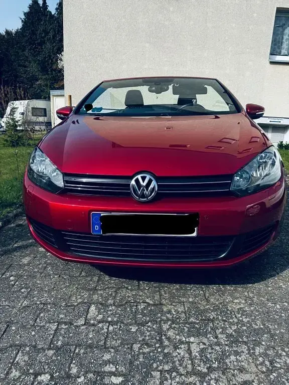 Gebraucht VW Golf Cabriolet 160 PS (117 kW) 2011 Rot Cabrio