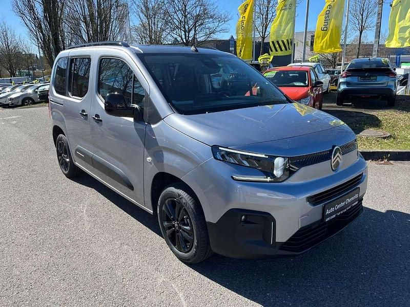 Neu Citroën Berlingo 131 PS (96 kW) 2026 Stahlgrau Van / Kleinbus